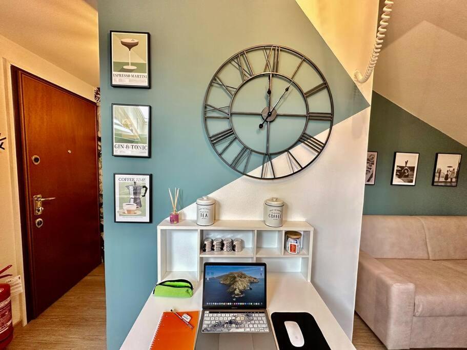 63 Passi Dal Lago In Centro By Revenue House Como Luaran gambar